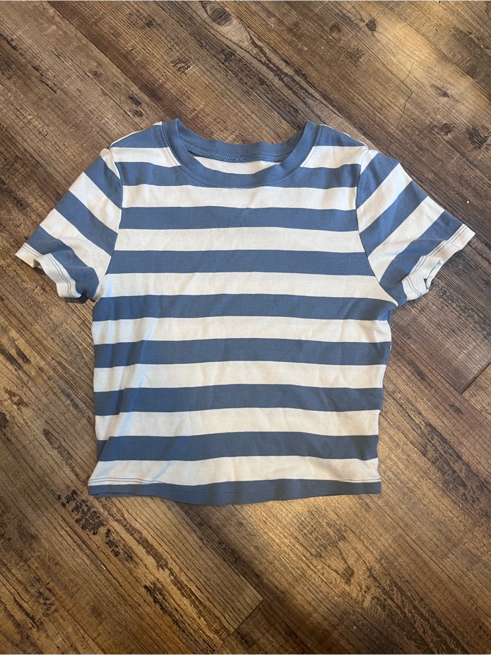 No Boundaries Blue & White Striped Short Sleeve Tee